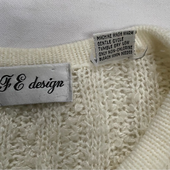 FE Design Vintage Boucle Buttoned Down Sweater Large Ivory - Picture 9 of 10